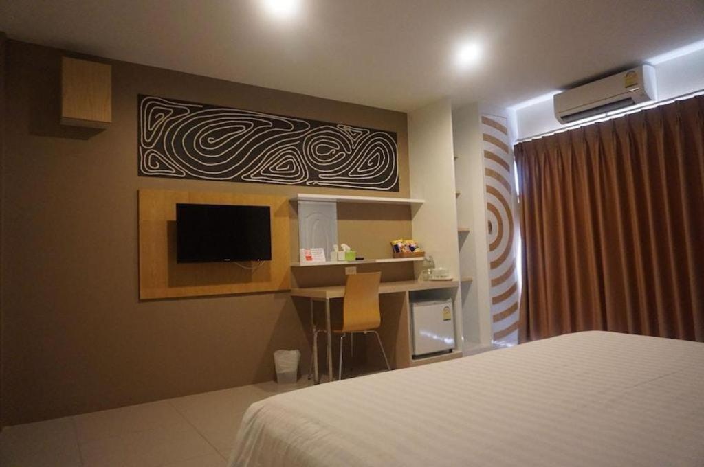 The Rice Hotel Roi Et Exterior foto