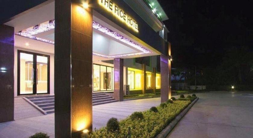 The Rice Hotel Roi Et Exterior foto